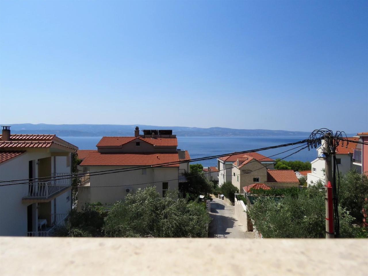 Apartments Kojan Omiš Екстериор снимка